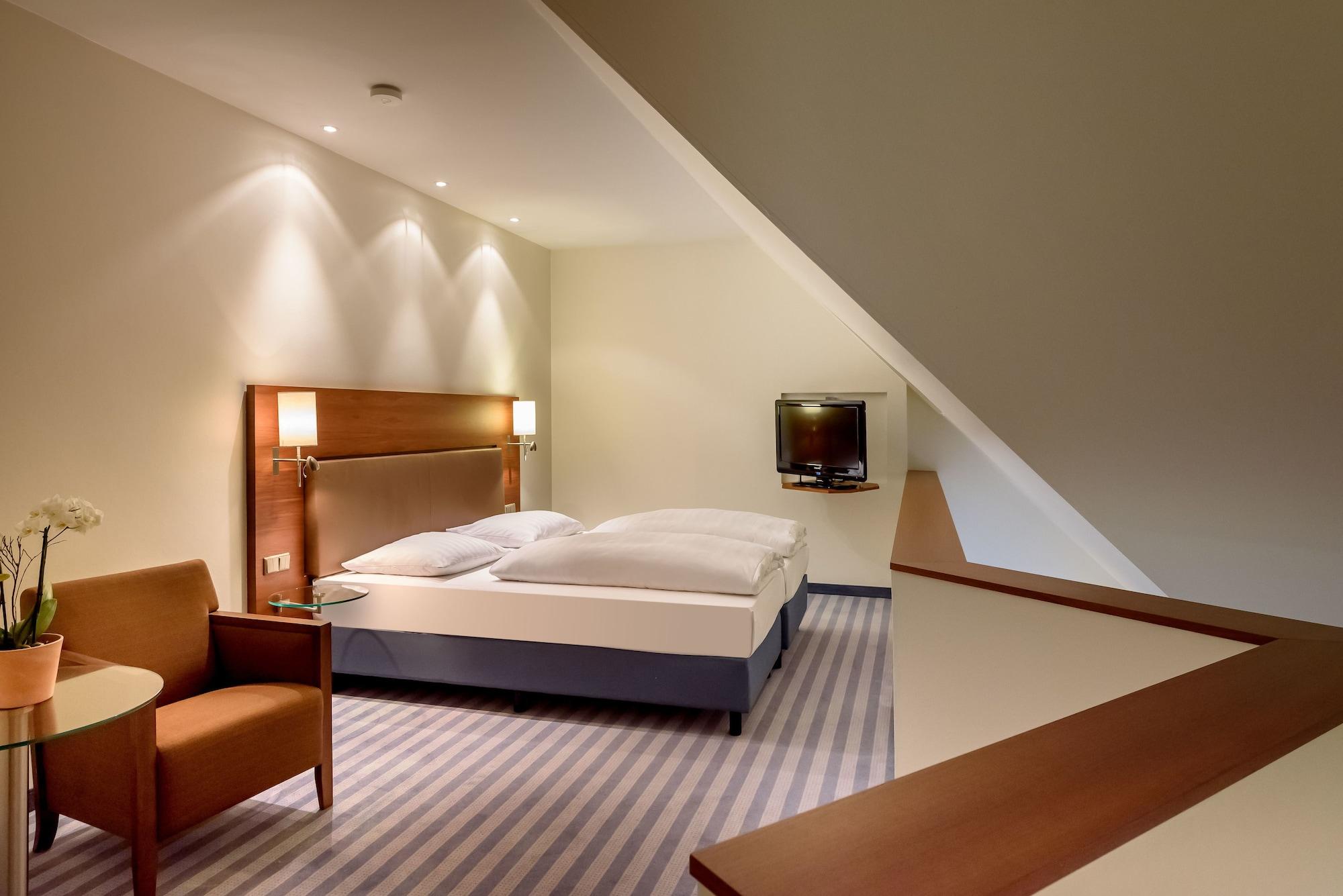 Mercure Hotel Muenchen Airport Фрайзінг Екстер'єр фото